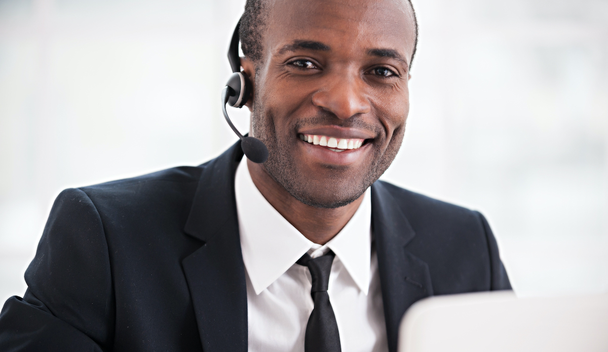 Business stand out: image of a customer service rep talking to a customer