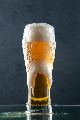 best voice actor for YouTube: image of a glass full of beer