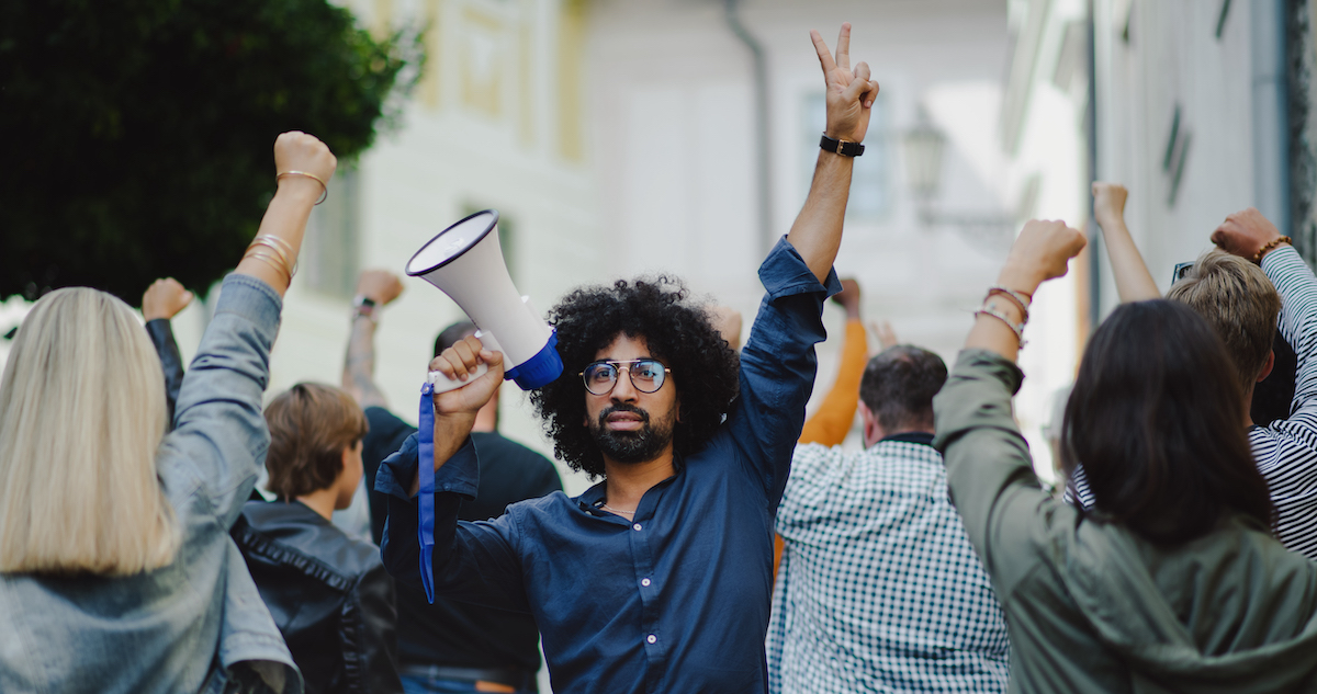 Hiring union voice actors on Voice123 Voice123